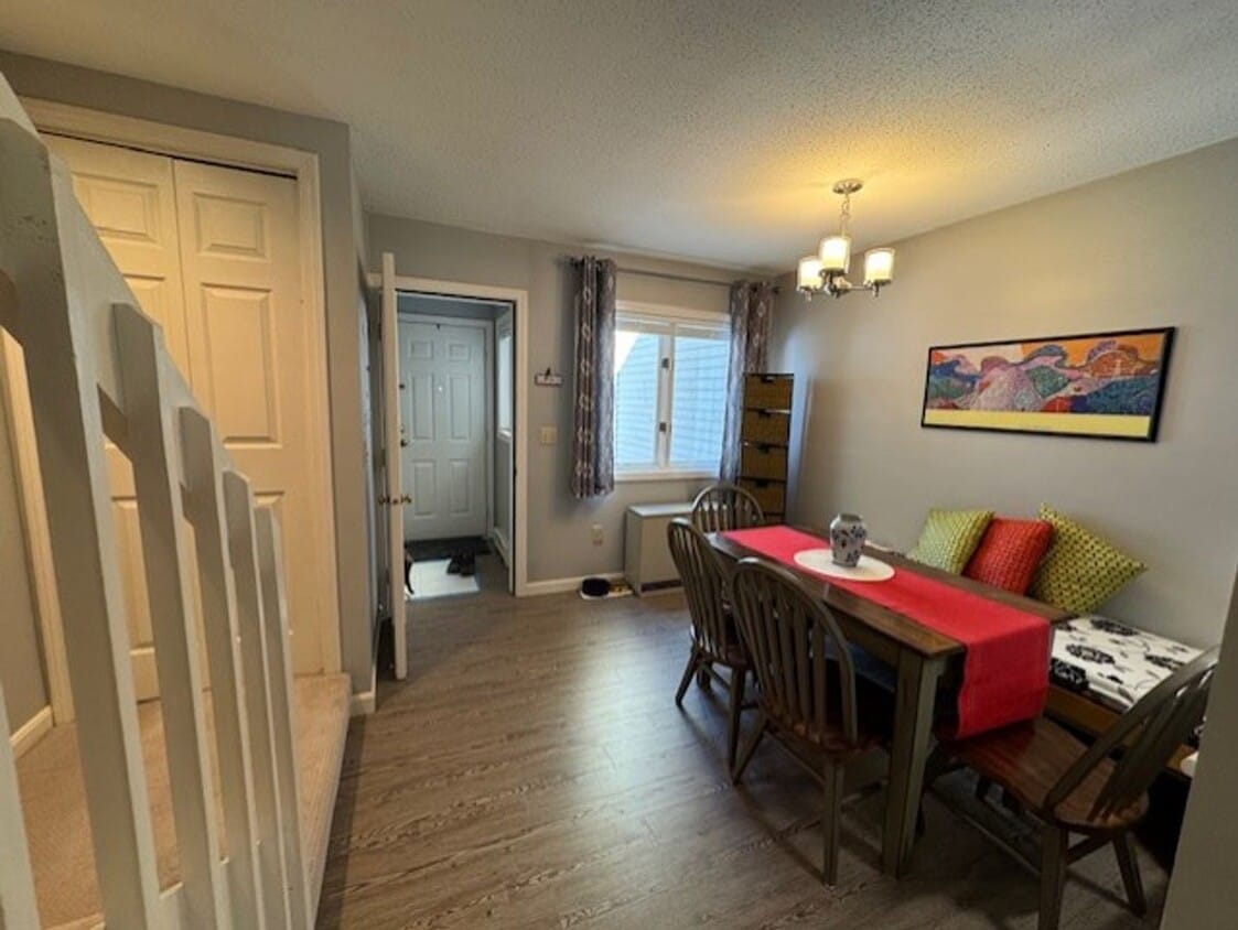 Unfurnished 2-bedroom condo unit - 2-bedroom condo unit