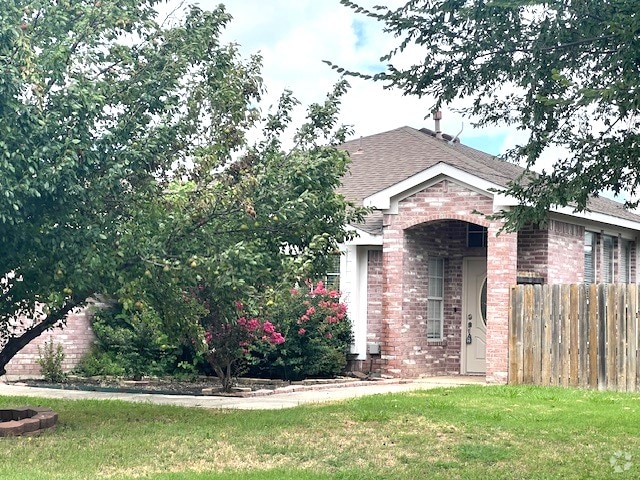 Building Photo - 518 Lone Star Park Ln