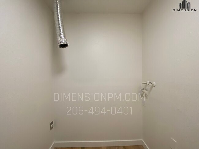 Foto del edificio - 2412 Poplar St SE