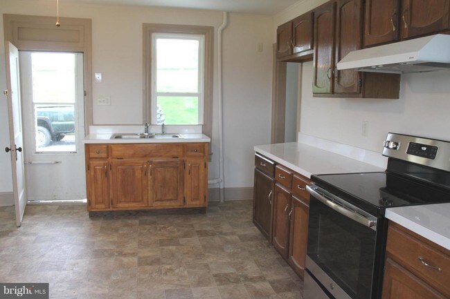 Foto del edificio - 20264 Dogstreet Rd