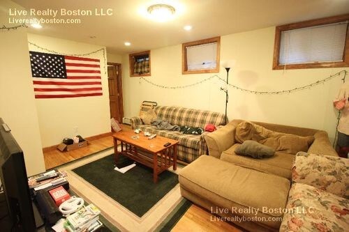 Foto del edificio - 1435 Commonwealth Ave
