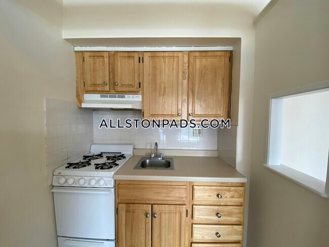 Foto del edificio - 1152 Commonwealth Ave.