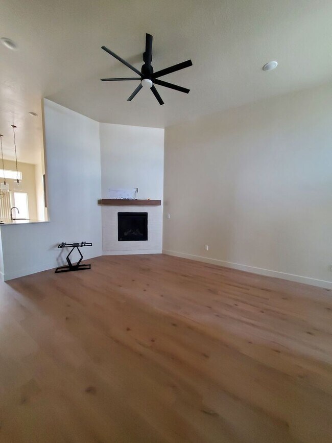 Foto del edificio - Mountain Vista Townhome