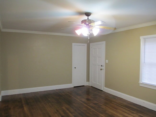 Building Photo - 519 Jefferson Street, Roanoke Rapids