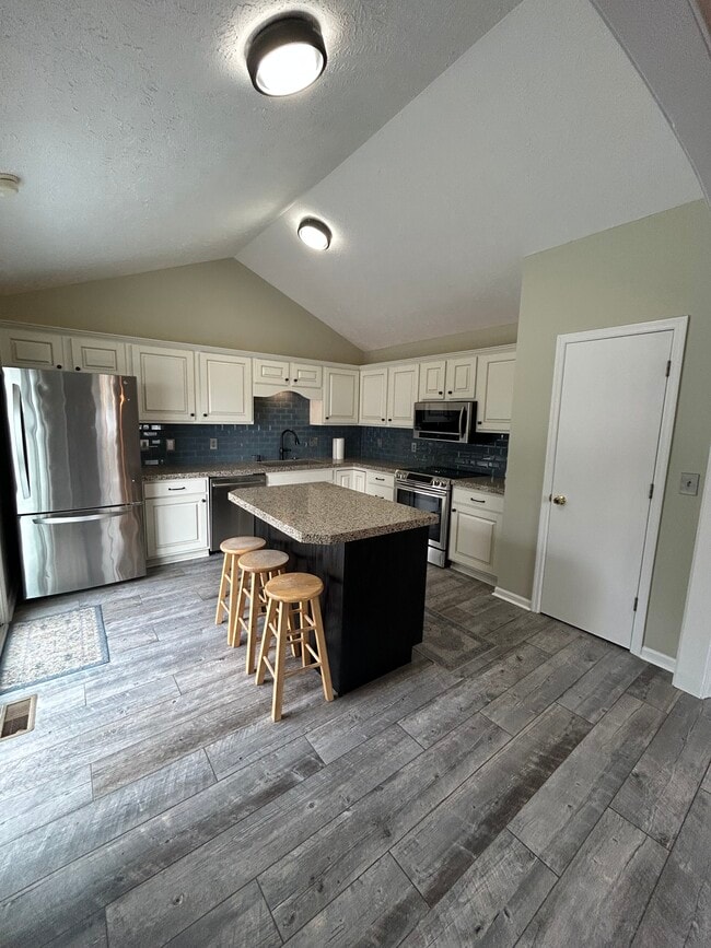 Foto del edificio - 5310 S 78th St