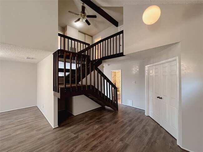Building Photo - 8038 Sunnyvale Forest Dr