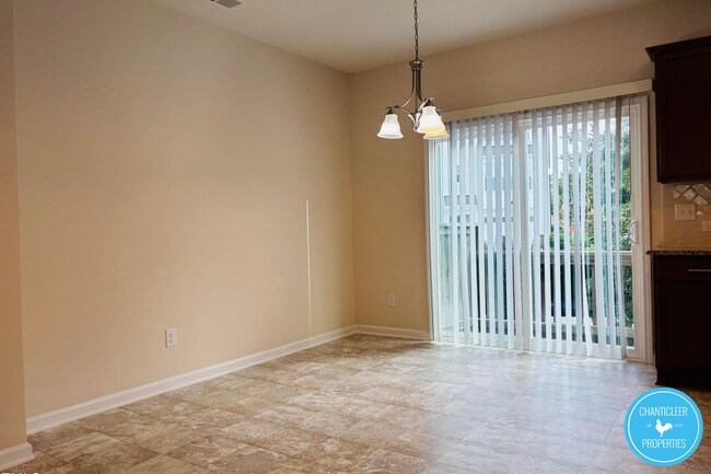 Foto del edificio - 1437 Salem Creek Dr