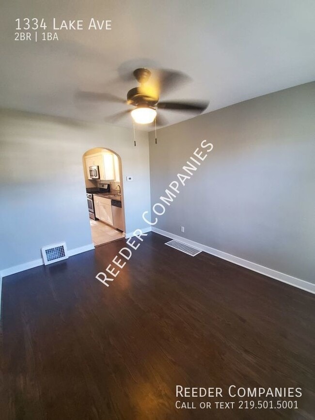 Building Photo - Beautiful 2 bedroom house