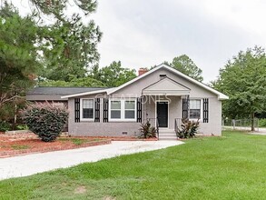 Building Photo - 2118 Shirley Ave