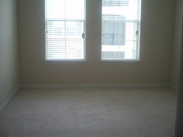 Foto del edificio - READY TO MOVE IN 2 BEDROOM 2 BATH CONDO IN WINDERMERE