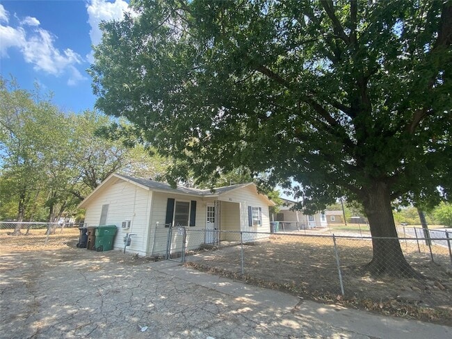 Photo - 1813 Wayne St House