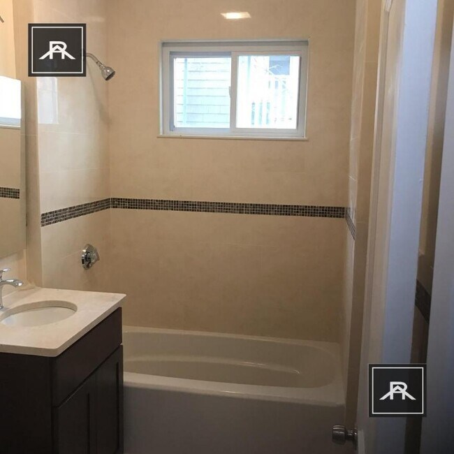 Building Photo - 4 bedroom in Brighton MA 02135