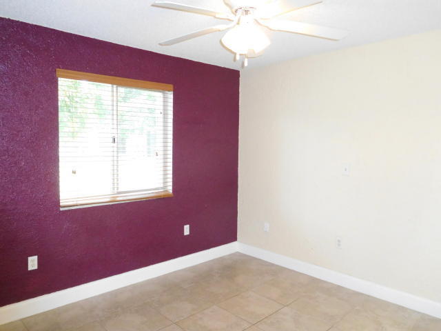 Foto del edificio - 6080 Forest Hill Blvd
