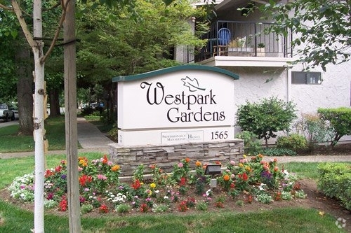 Entrada - Westpark Gardens