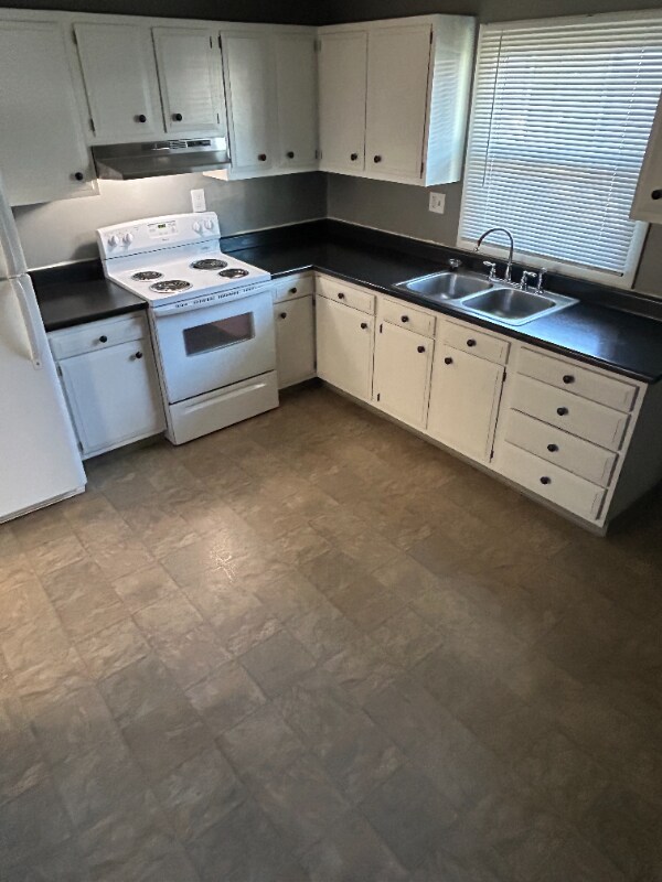Primary Photo - 1505 1st Ave NW