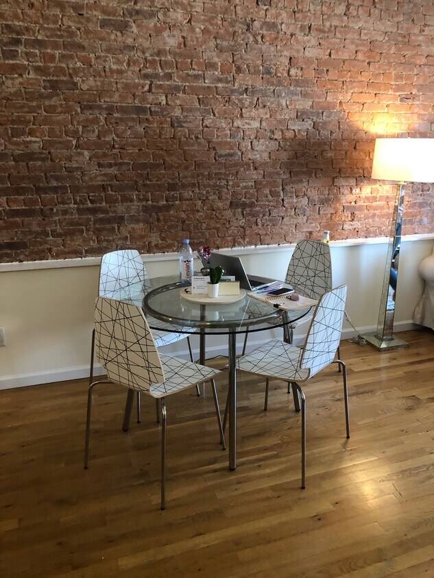 Dining Area - 109 Atlantic St