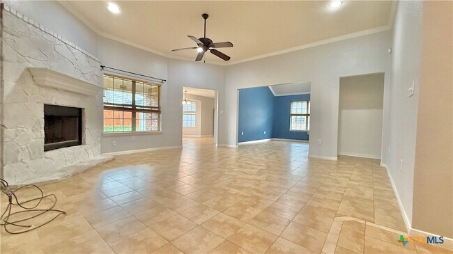 Foto del edificio - 2107 Gail Dr