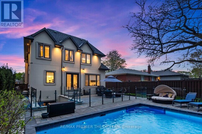 Photo du bâtiment - 5 Storey Crescent