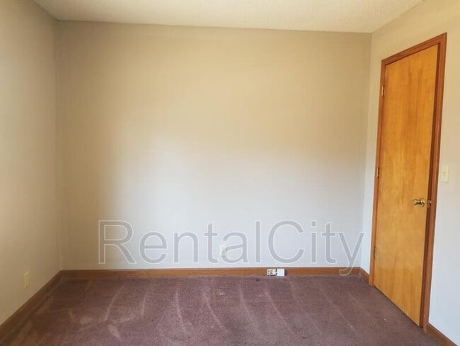 Building Photo - 111 Etheridge St