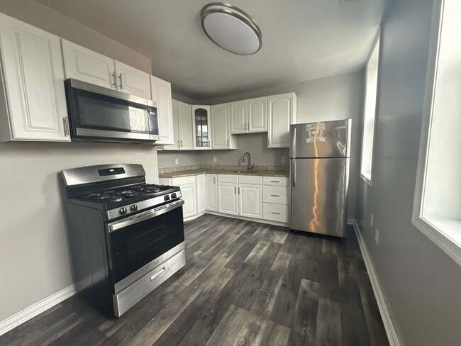 Photo - 41 S Highland Ave Apartment