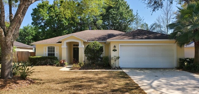 Foto del edificio - 284 W Silverthorn Ln