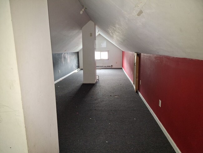 Building Photo - 440 E 23rd Street