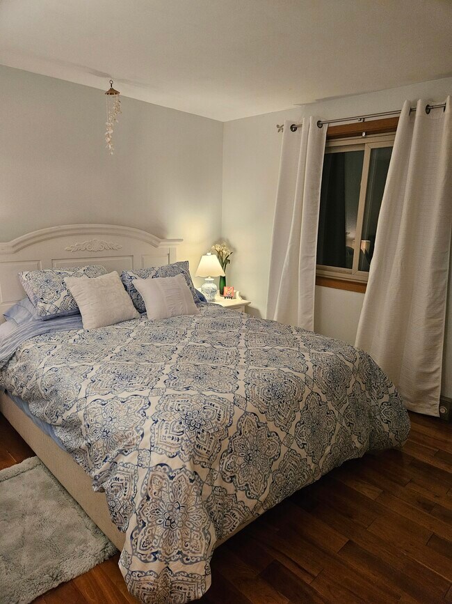 Dormitorio del piso principal - S818 Goldfinch Ct