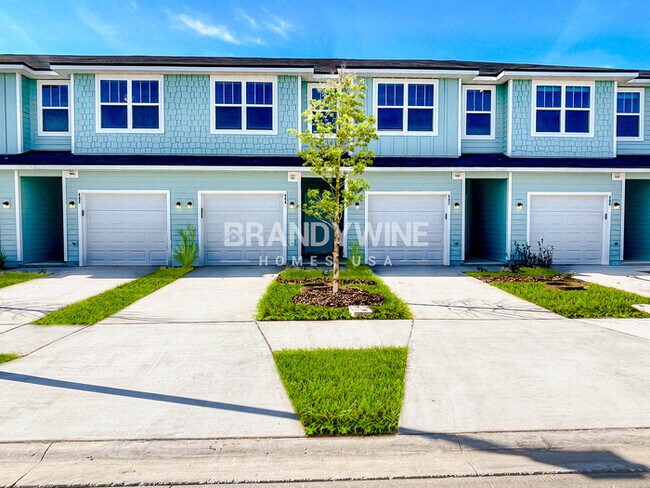 Foto del edificio - NEW Lower Rental Rate Leasing Special: Mar...