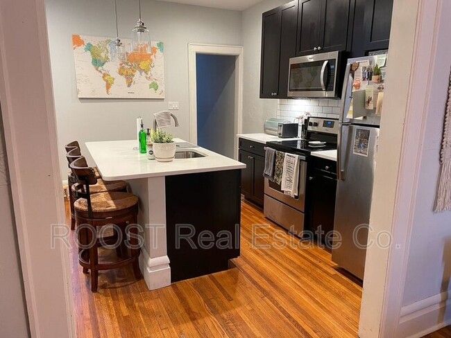 Foto del edificio - 1701-1707 N. Summit Street