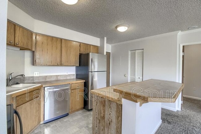 Building Photo - 1301 N Speer Blvd