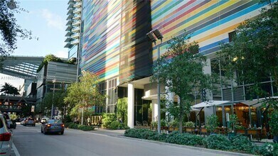 Building Photo - 801 S Miami Ave
