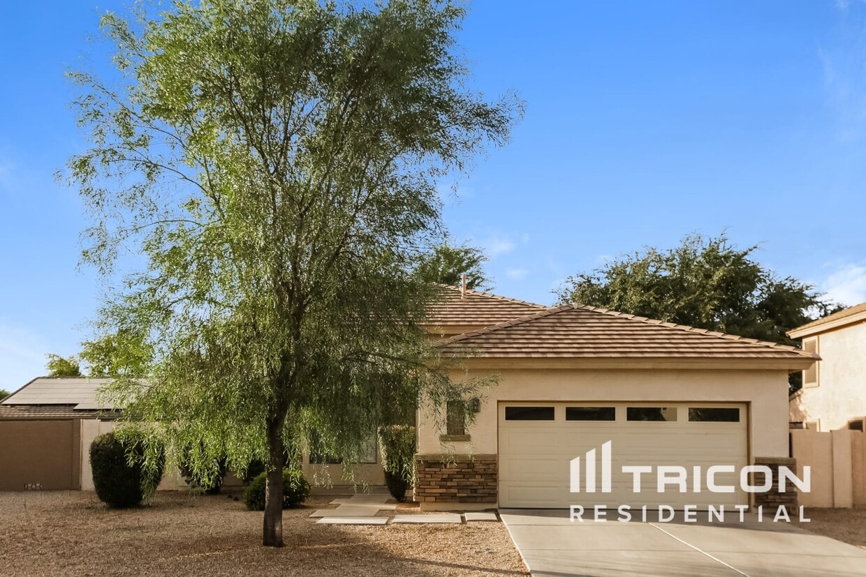 Foto principal - 4333 E Ivanhoe St
