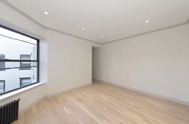 Foto del edificio - 199 West 10th Street