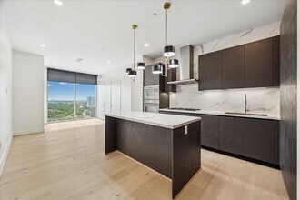 Building Photo - 1711 Allen Pkwy