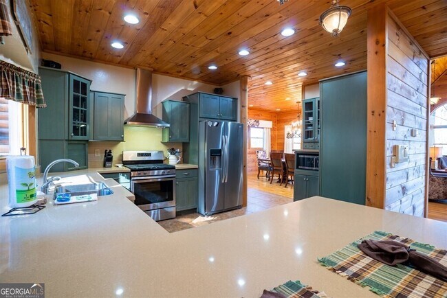 Foto del edificio - 1569 Shady Falls Rd