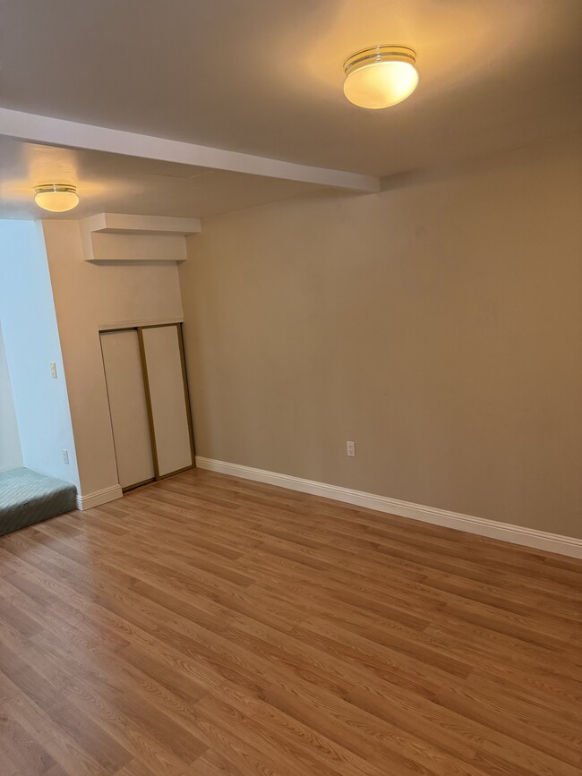 Building Photo - 21744 Almaden Rd
