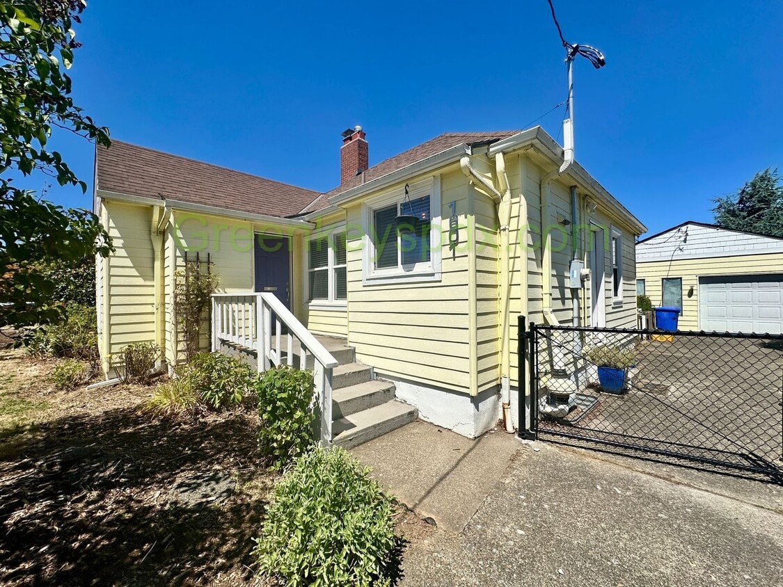 2-Bedroom 2-Bathroom House in NE Portland,... - 2-Bedroom 2-Bathroom House in NE Portland,...