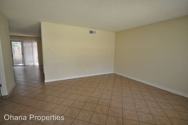 Building Photo - 3031 Topaz Ln