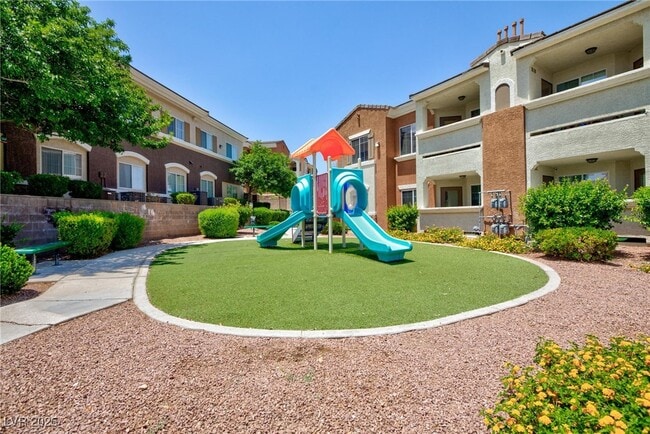 Building Photo - 9303 Gilcrease Ave