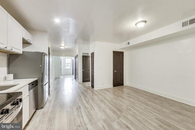 Foto del edificio - 3918 10th St NE