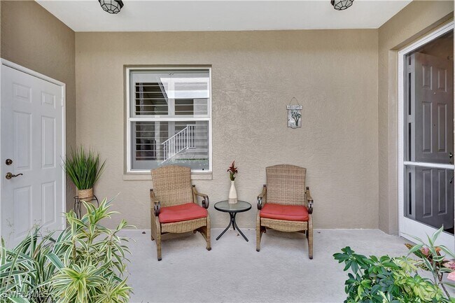 Foto del edificio - 849 Carrick Bend Cir