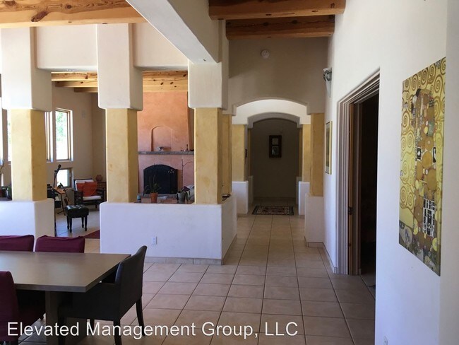 Building Photo - 4 br, 5 bath House - 13609 Elena Gallegos