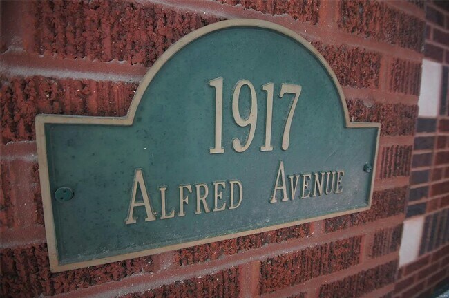 Foto del edificio - 1917 Alfred Ave