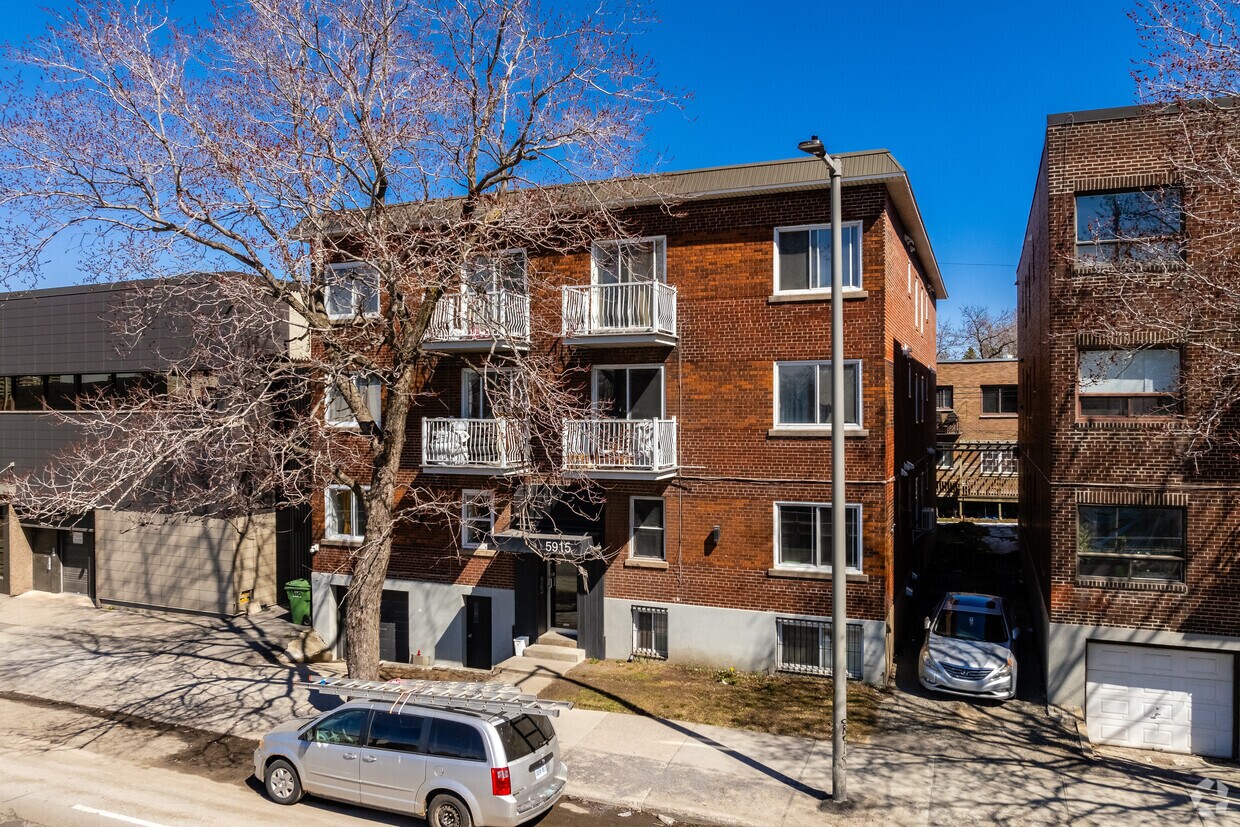 Photo du bâtiment - 5915 Décarie