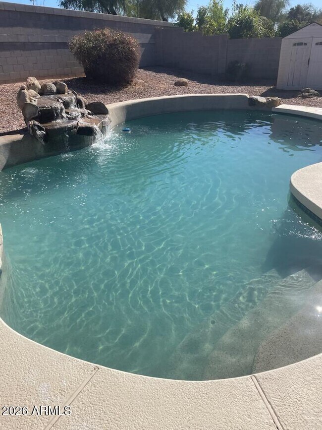 Building Photo - 741 SOHO Pl