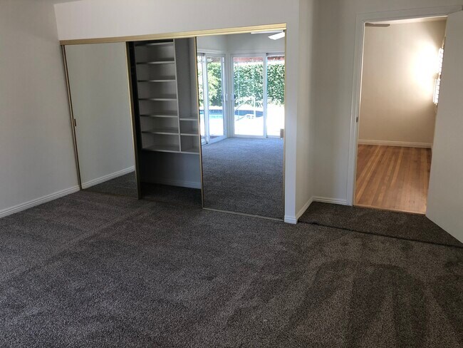 Master closet - 633 N Priscilla Ln