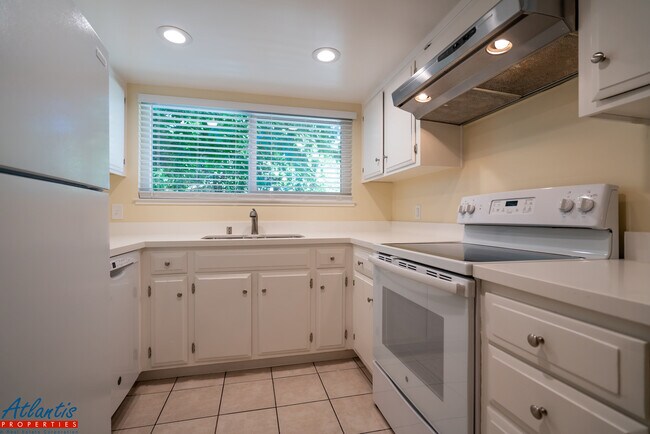 Foto del edificio - 5848 Indian Ave