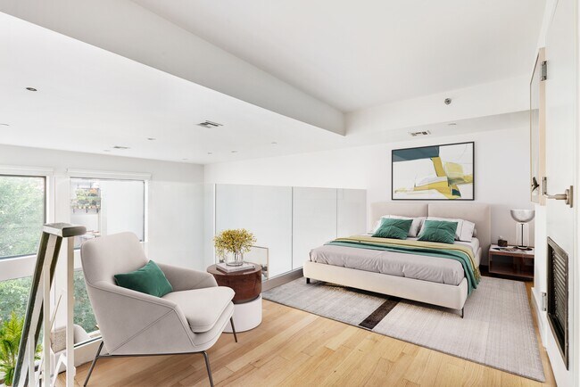 Building Photo - Chic Loft-Like Duplex, Private Roof Deck