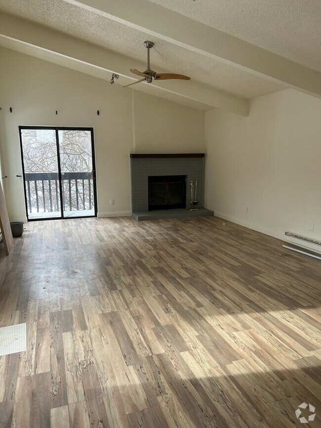 Building Photo - 2501 Cisar Ct