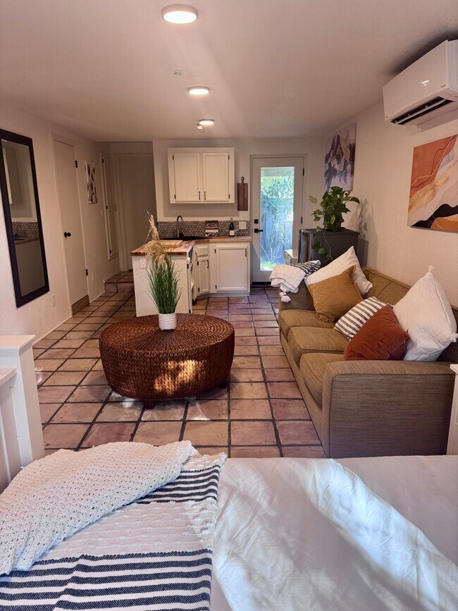 Room - 1891 Bennett Meadows Ln